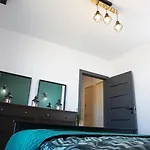 Luxus Tulipan Apartament