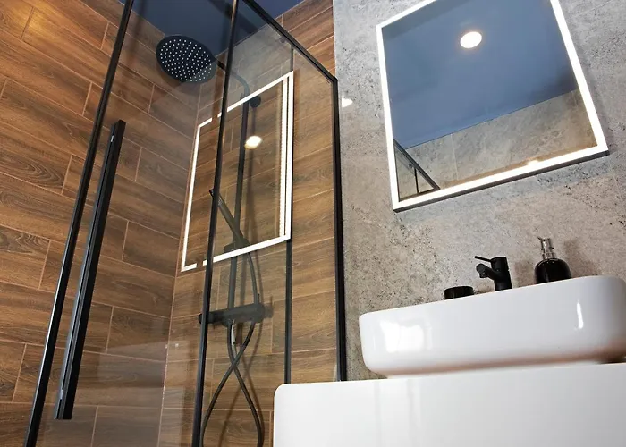 Luxus Tulipan アパート